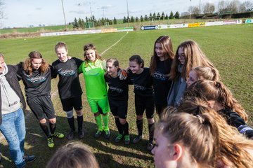 Bild 328 - C-Juniorinnen SV Steinhorst/Labenz - TSV Friedrichsberg-Busdorf : Ergebnis: 5:0